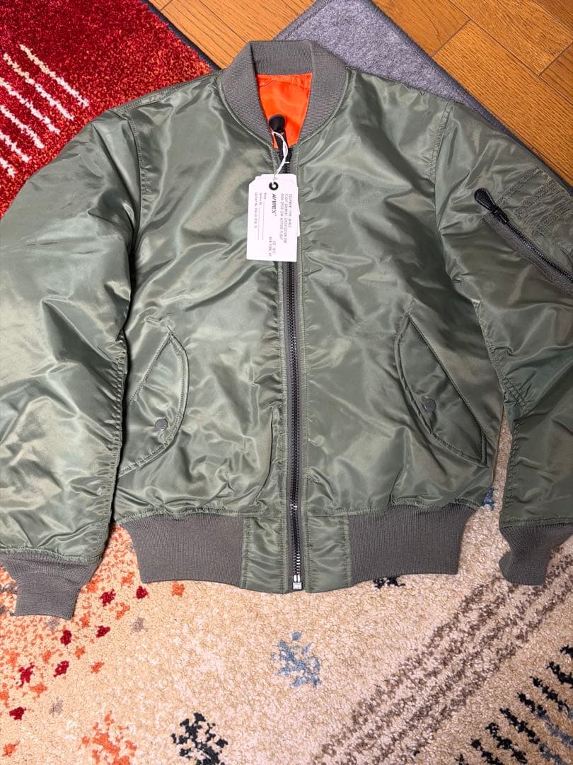 【完売品】AVIREX MA-1 フライトジャケット オリーブグリーン