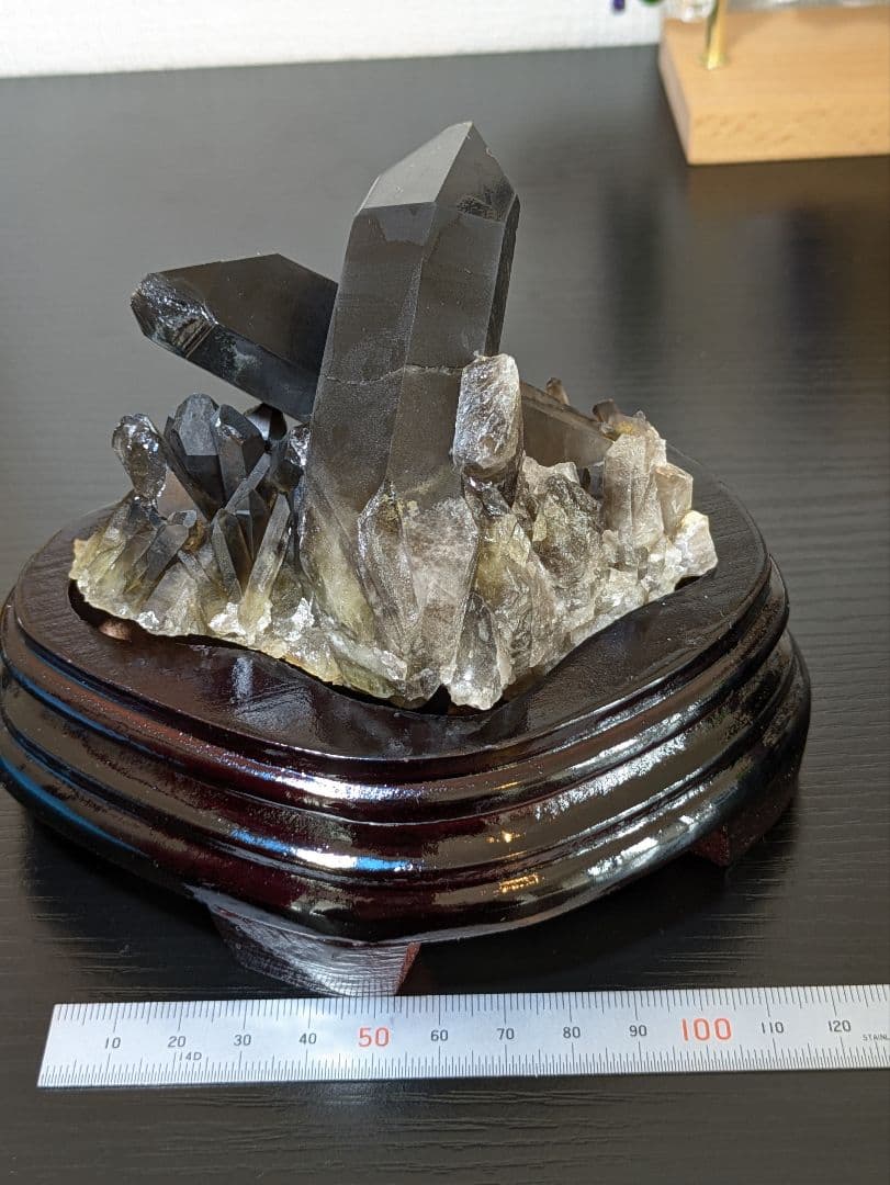 新年セール✨高品質✨ モリオンクラスター 木製台座付き