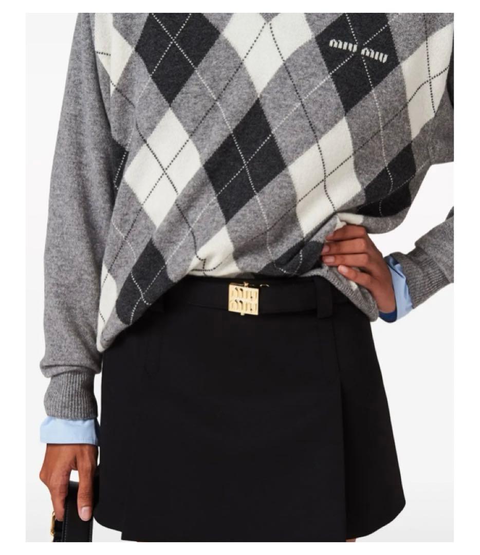 Miu Miu ロゴプレート ミニスカート ブラック 美品