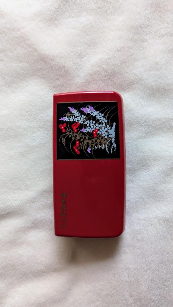 高品質の三味線と付属品