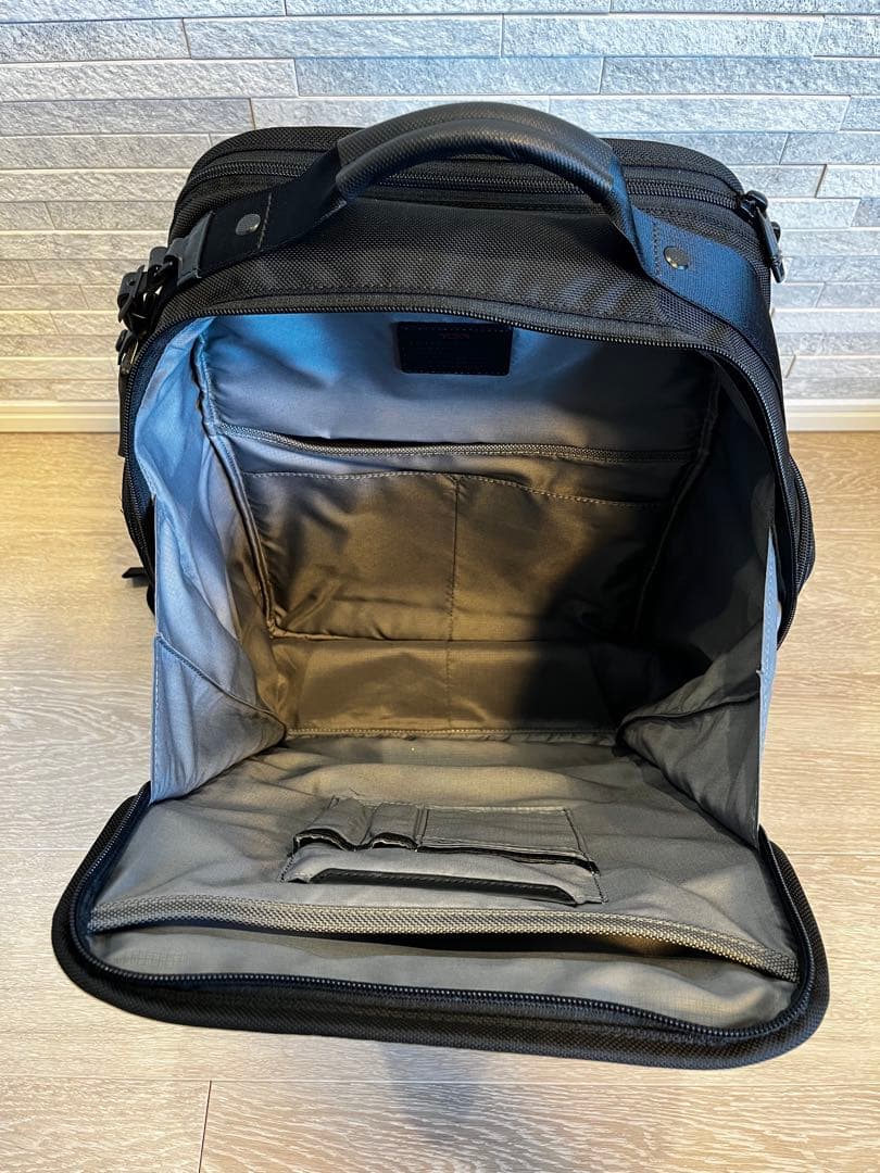 TUMI ALPHA 3 ビジネスクラス バックパック ブラック