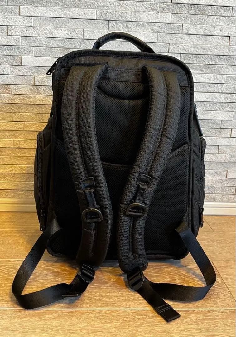 TUMI ALPHA 3 ビジネスクラス バックパック ブラック