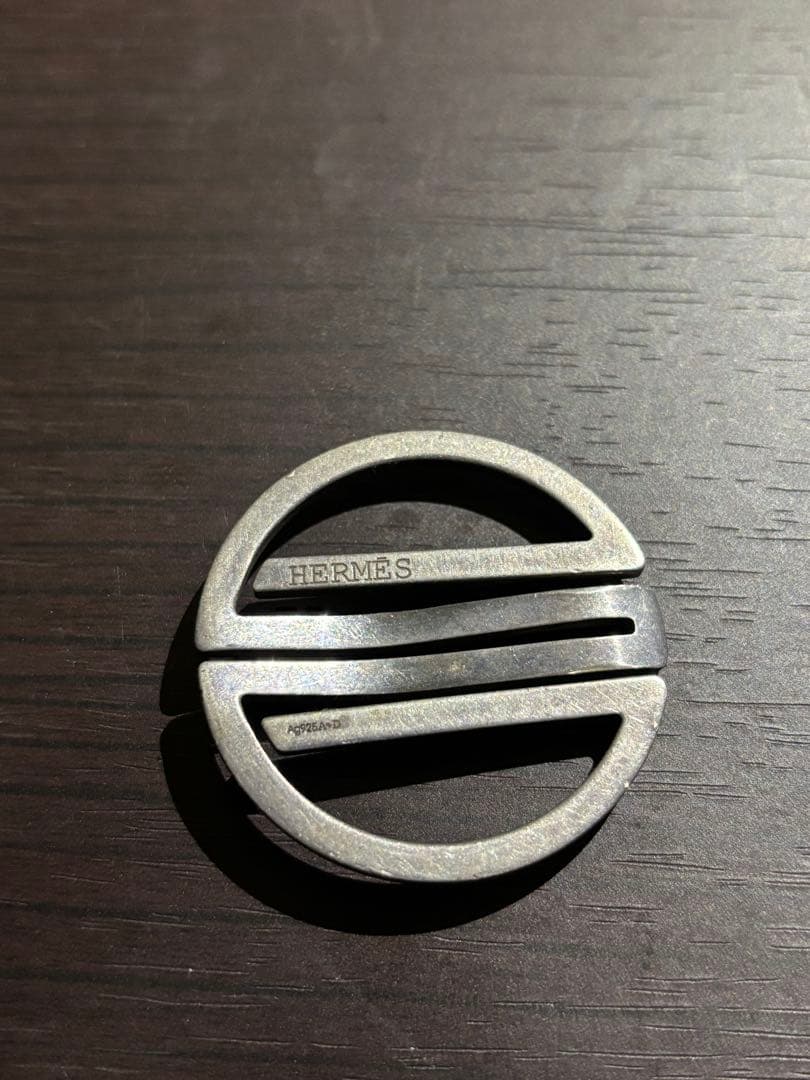 HERMES マネークリップ 円形デザイン