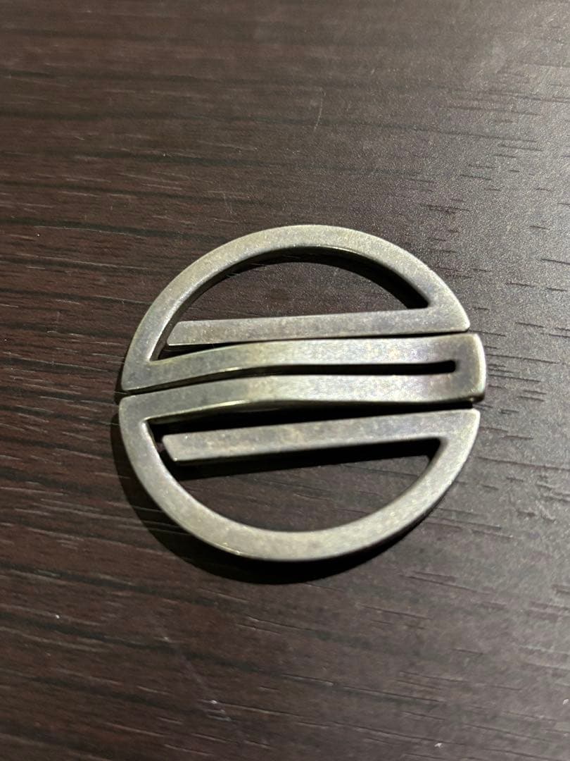 HERMES マネークリップ 円形デザイン