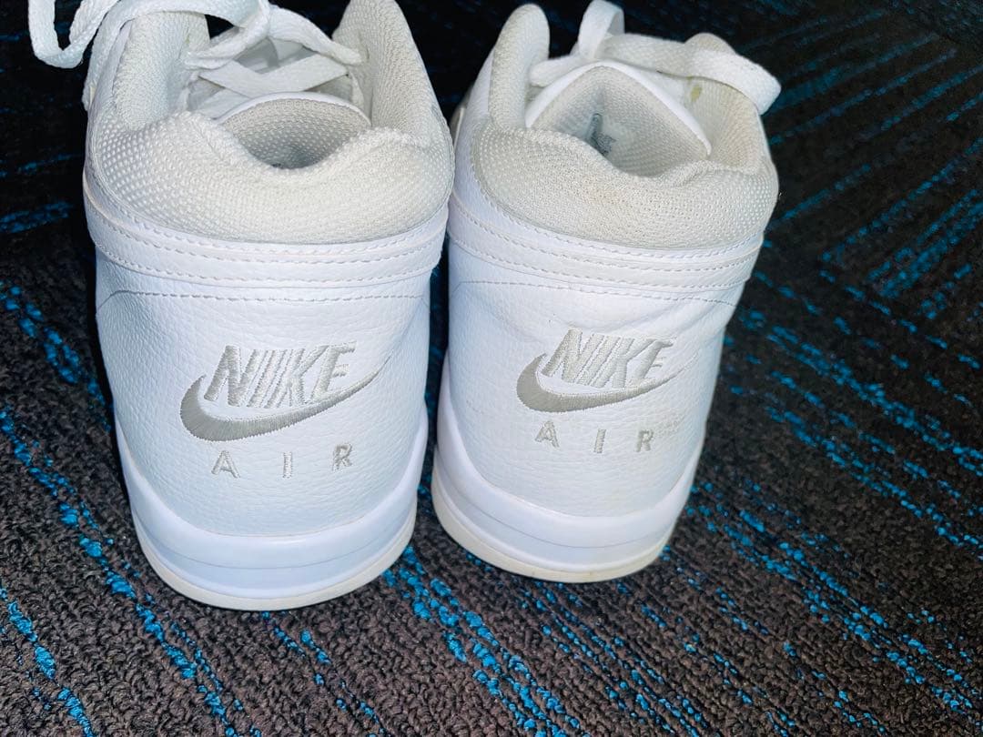 Nike Air ホワイト ハイカットシューズ