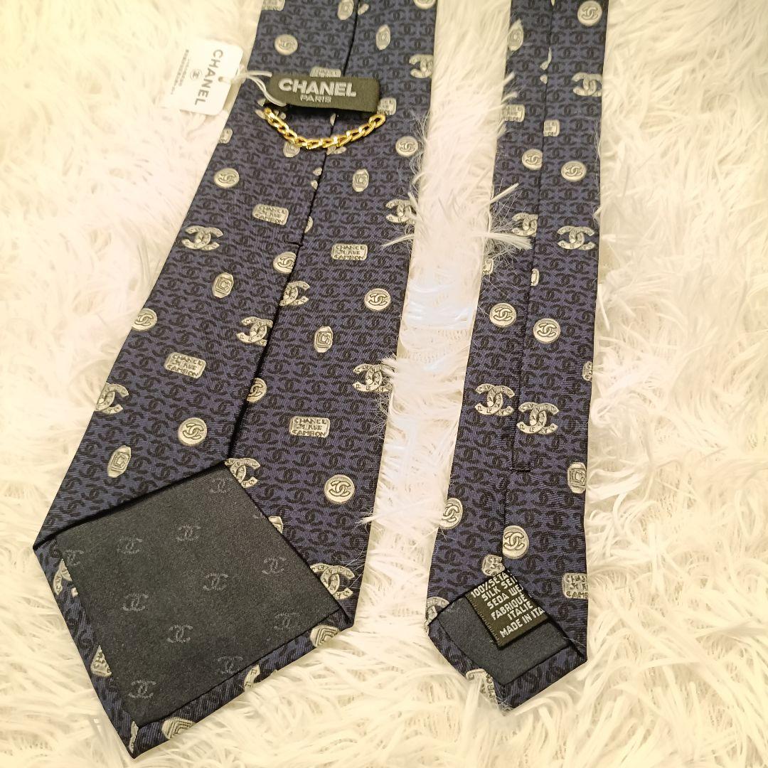 極美品✨️　CHANEL ネイビー　紺 ロゴ ネクタイ　シャネル　シルク