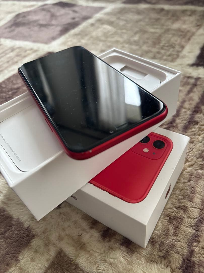 Apple iPhone 11 (赤) 本体のみ 箱付き 64GB