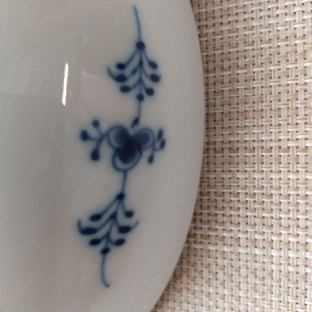 ロイヤルコペンハーゲン ブルーフルーテッド プレイン ボウル デンマーク製