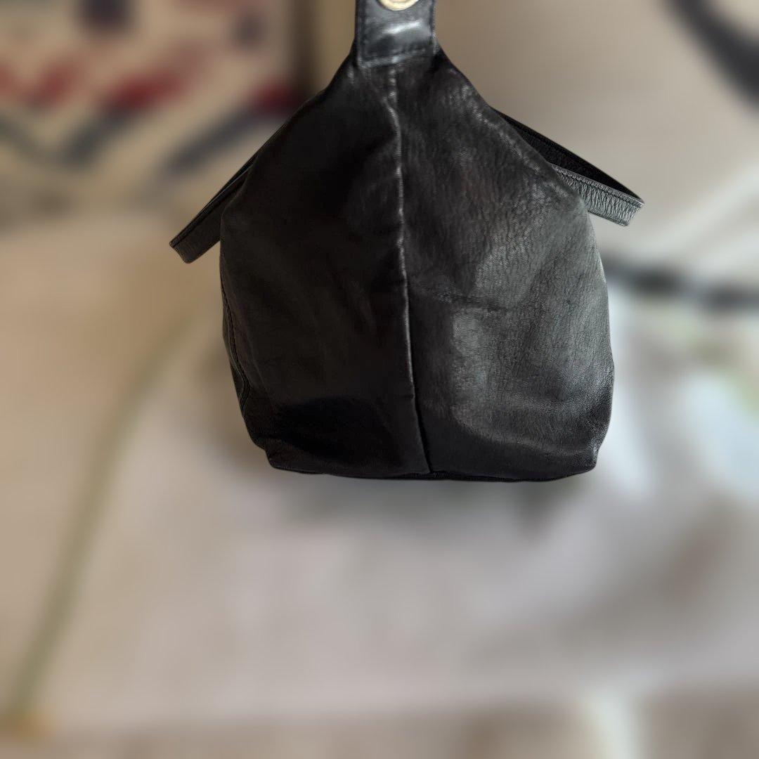 Longchampロンシャン　レザー　ショルダーバック　ブラック