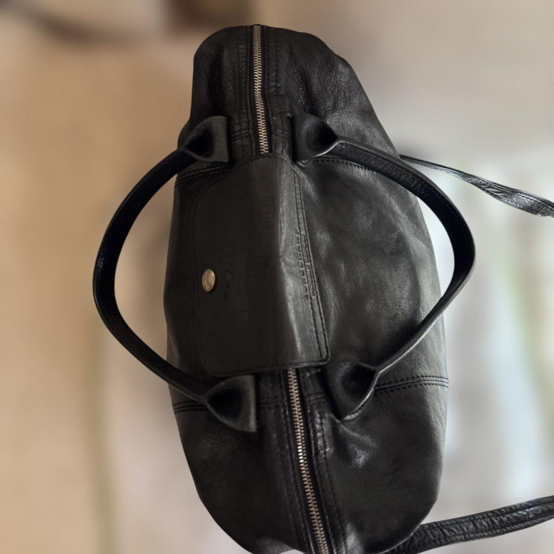 Longchampロンシャン　レザー　ショルダーバック　ブラック