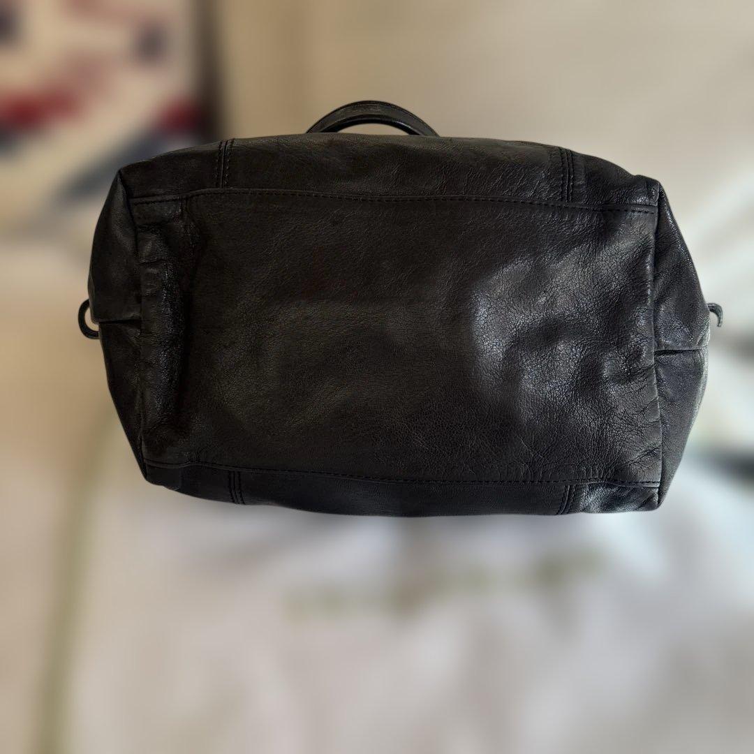 Longchampロンシャン　レザー　ショルダーバック　ブラック