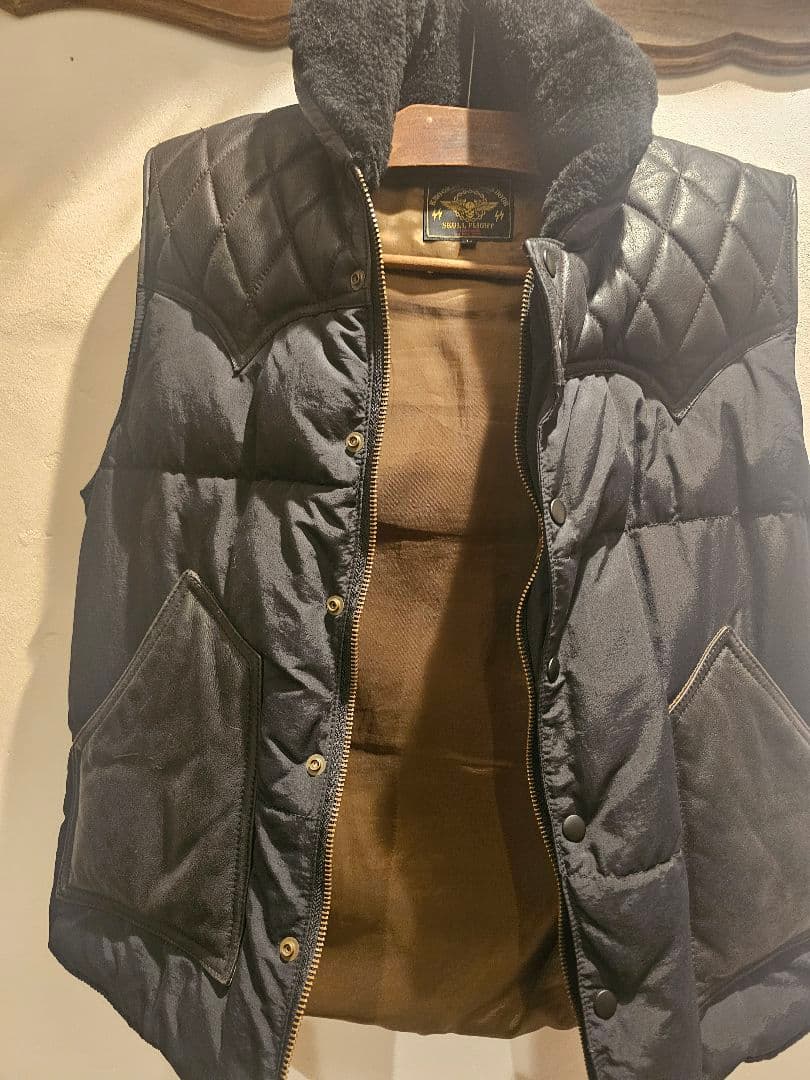 SKULL　FLIGHT　キルティングダウンベスト　ライダース　アメカジ