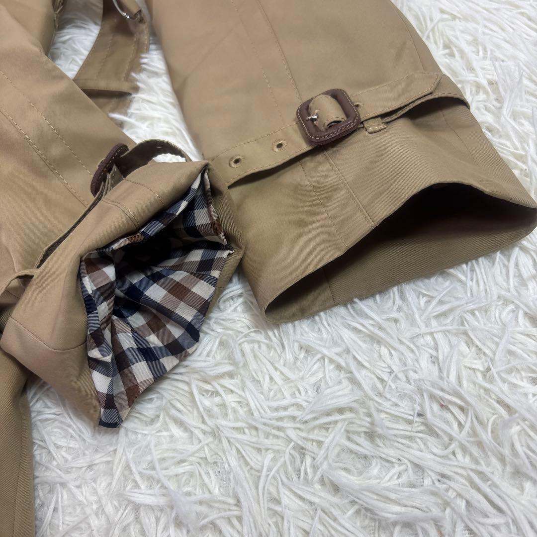 アクアスキュータム　トレンチコート ダブルブレスト　ベージュ　ライナー付き