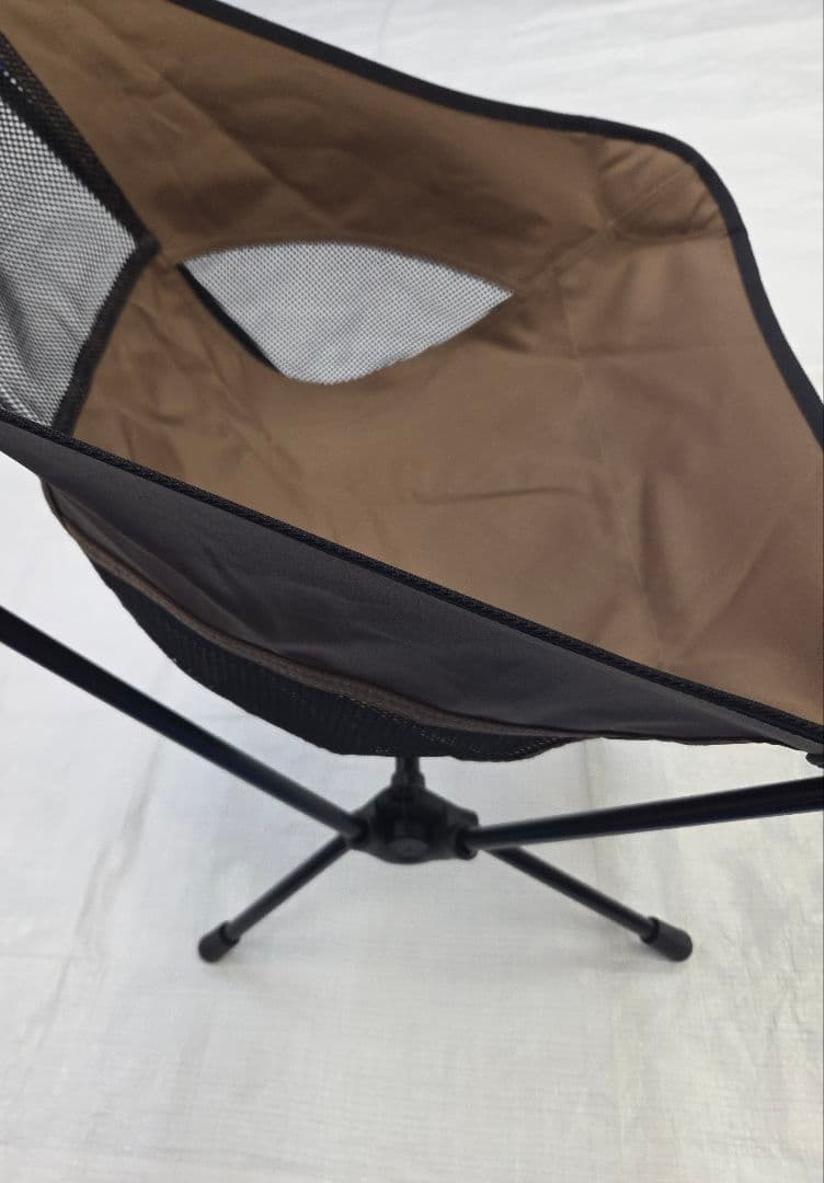 未使用に近い　Helinox ヘリノックス　チェアツー　chair two