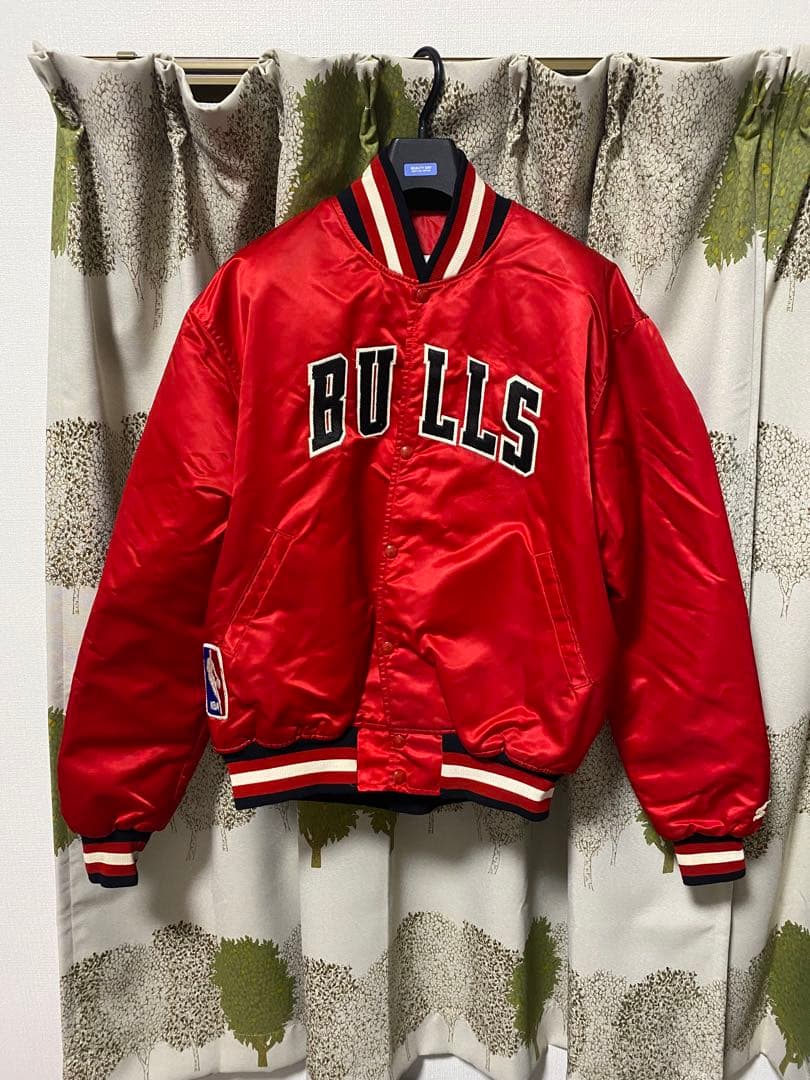 名作　スターター　ブルズ　スタジャン レッド 超希少XL！！