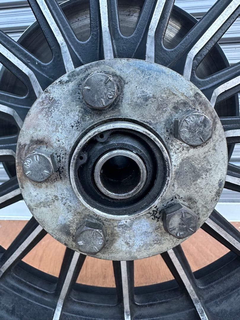 ハーレー　ショベル ヘッド　ホイール