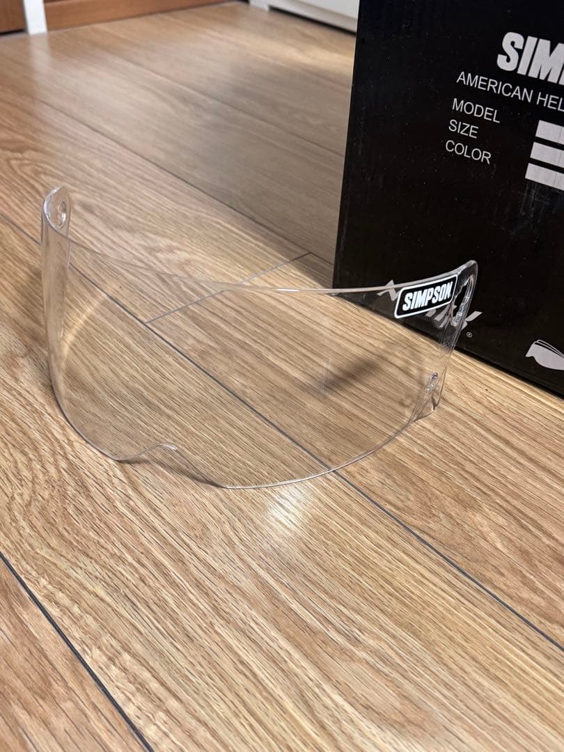 SIMPSON シンプソン M30 62センチ ホワイト　シールド付