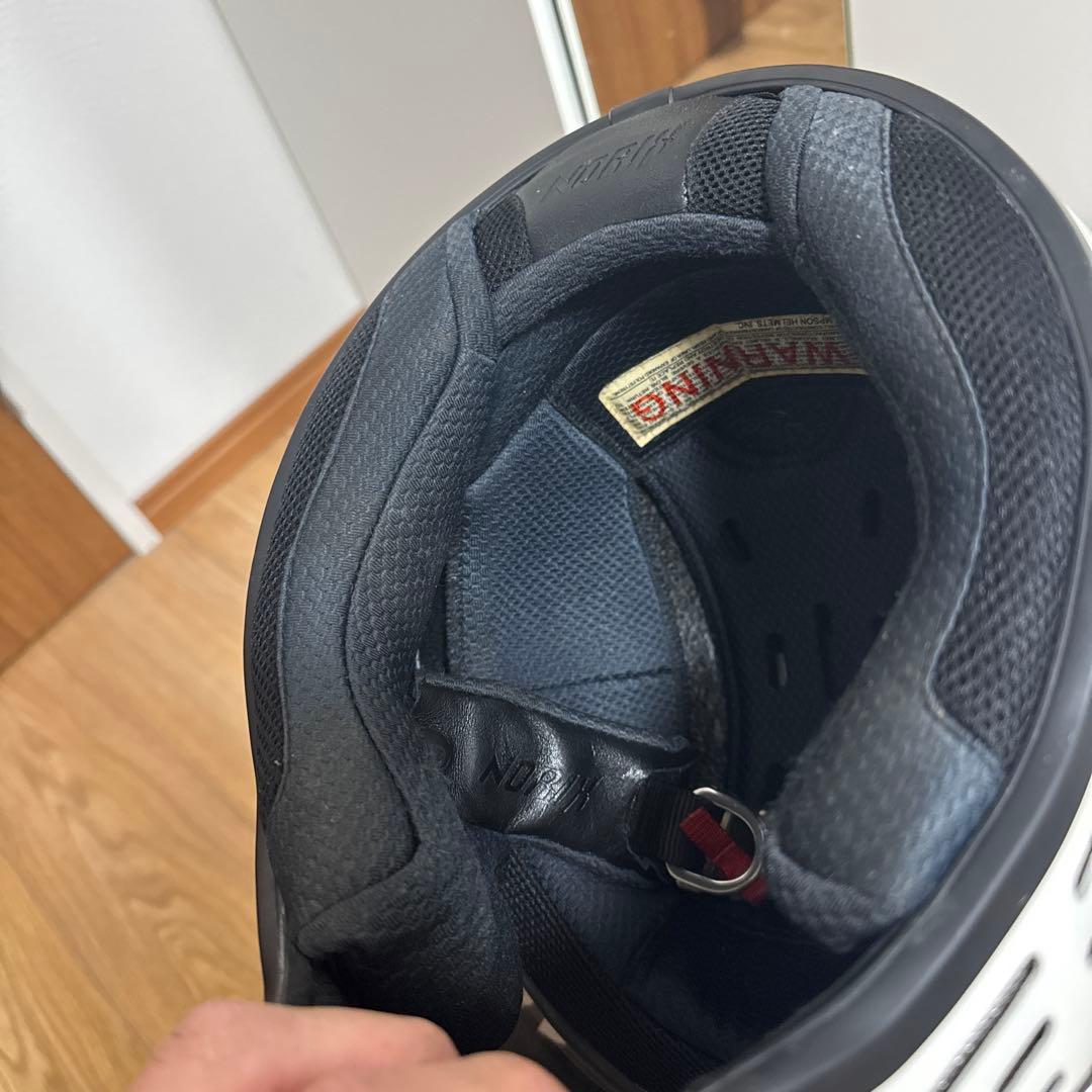 SIMPSON シンプソン M30 62センチ ホワイト　シールド付