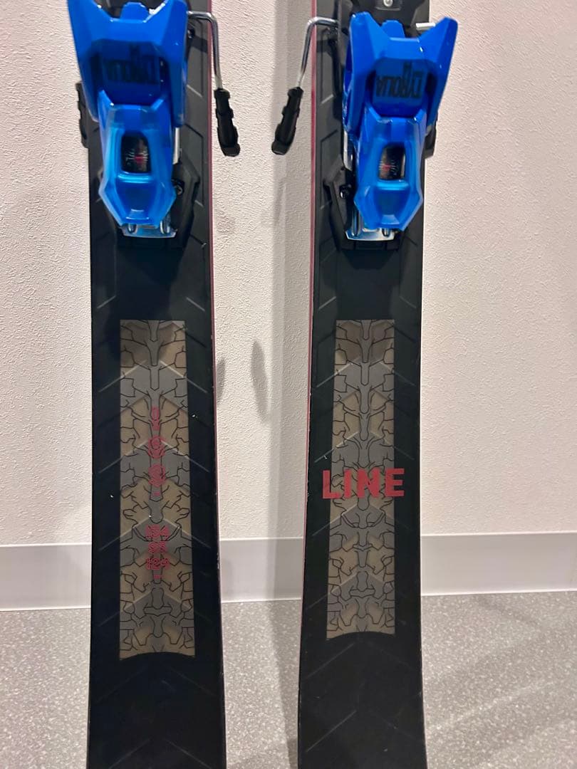 スキー 21-22)LINE BLADE 169cm+TYROLIA ATTACK 14