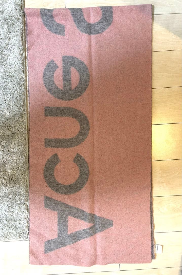 Acne Studios ロゴマフラー グレー/ピンク