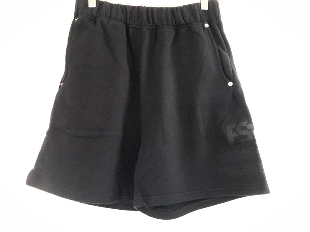 ESSENTIAL ロゴ裏毛プルオーバー ショートパンツセットアップ