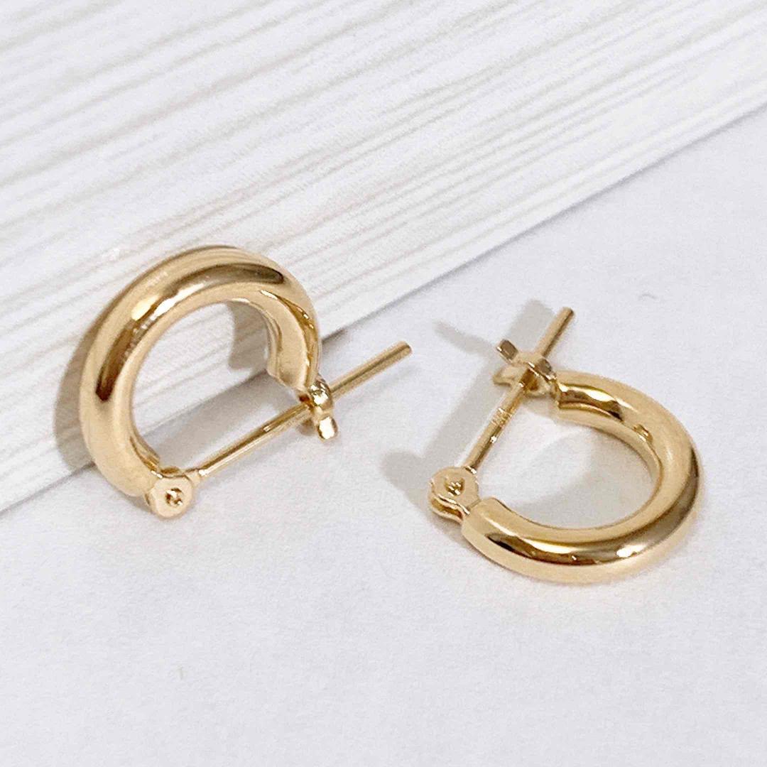 18金【2×10mm 定番フープピアス】イエローゴールド K18刻印入 新品！