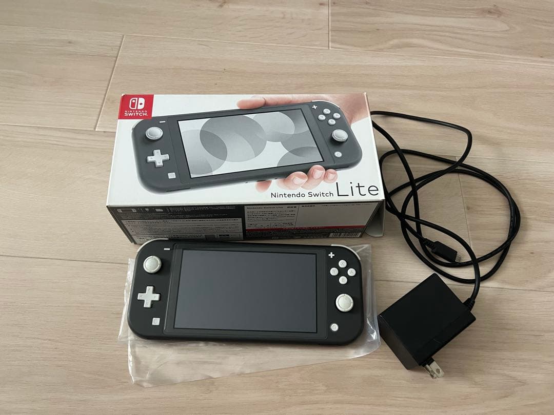 【良品】ニンテンドー Switch Lite ダークグレー　本体　動作確認済み