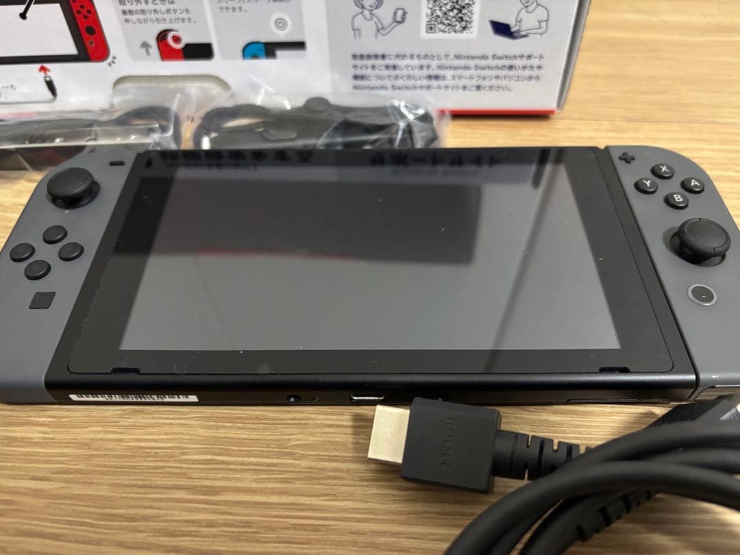 Nintendo Switch 本体 追加Joy-Con とケース付き