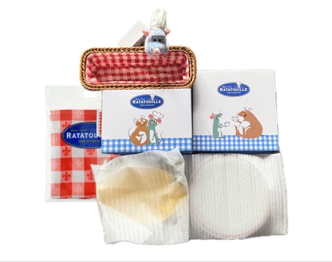 ディズニーストア　レミー　プレート　皿　カトラリーケース　ランチョンマット