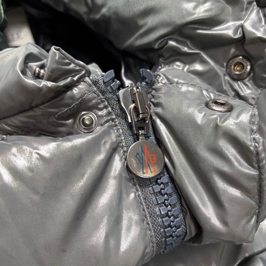 MONCLER モンクレール ダウンベスト グレー TIB