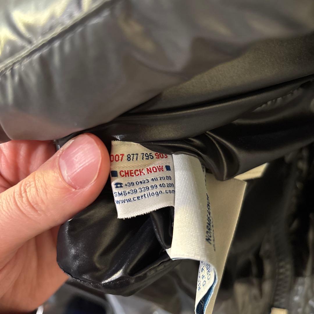 MONCLER モンクレール ダウンベスト グレー TIB