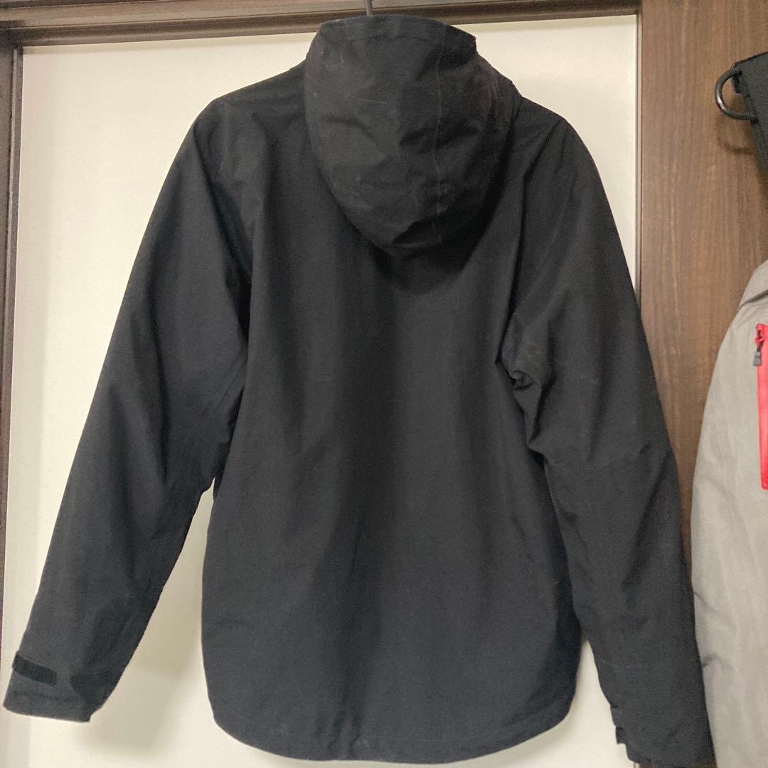 ダイワ DW-1907 ゴアテックス防寒レインウェアセット　Mサイズ