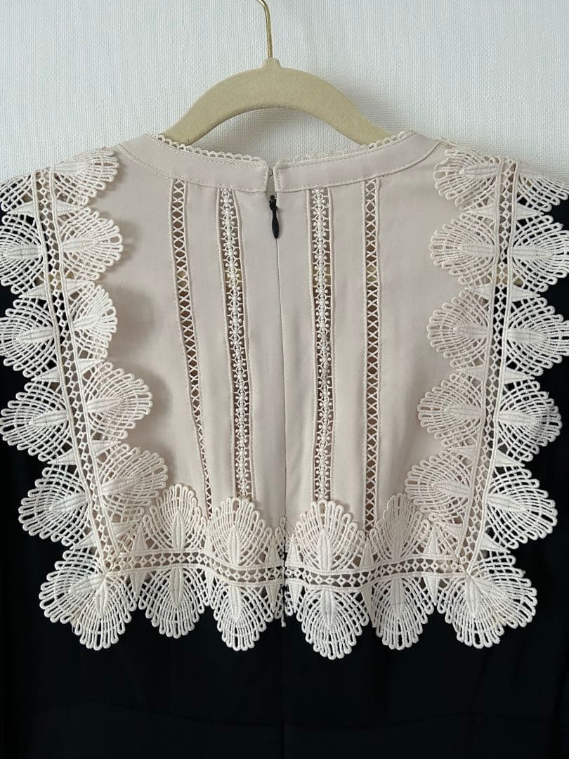 Herlipto Le Grand Midi Dress Mサイズ