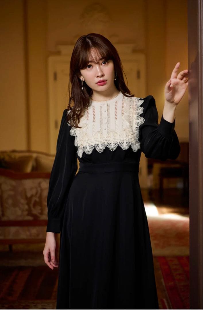 Herlipto Le Grand Midi Dress Mサイズ