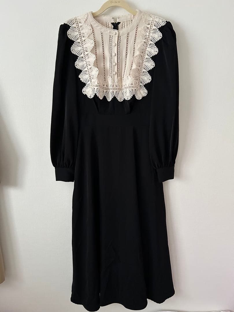 Herlipto Le Grand Midi Dress Mサイズ