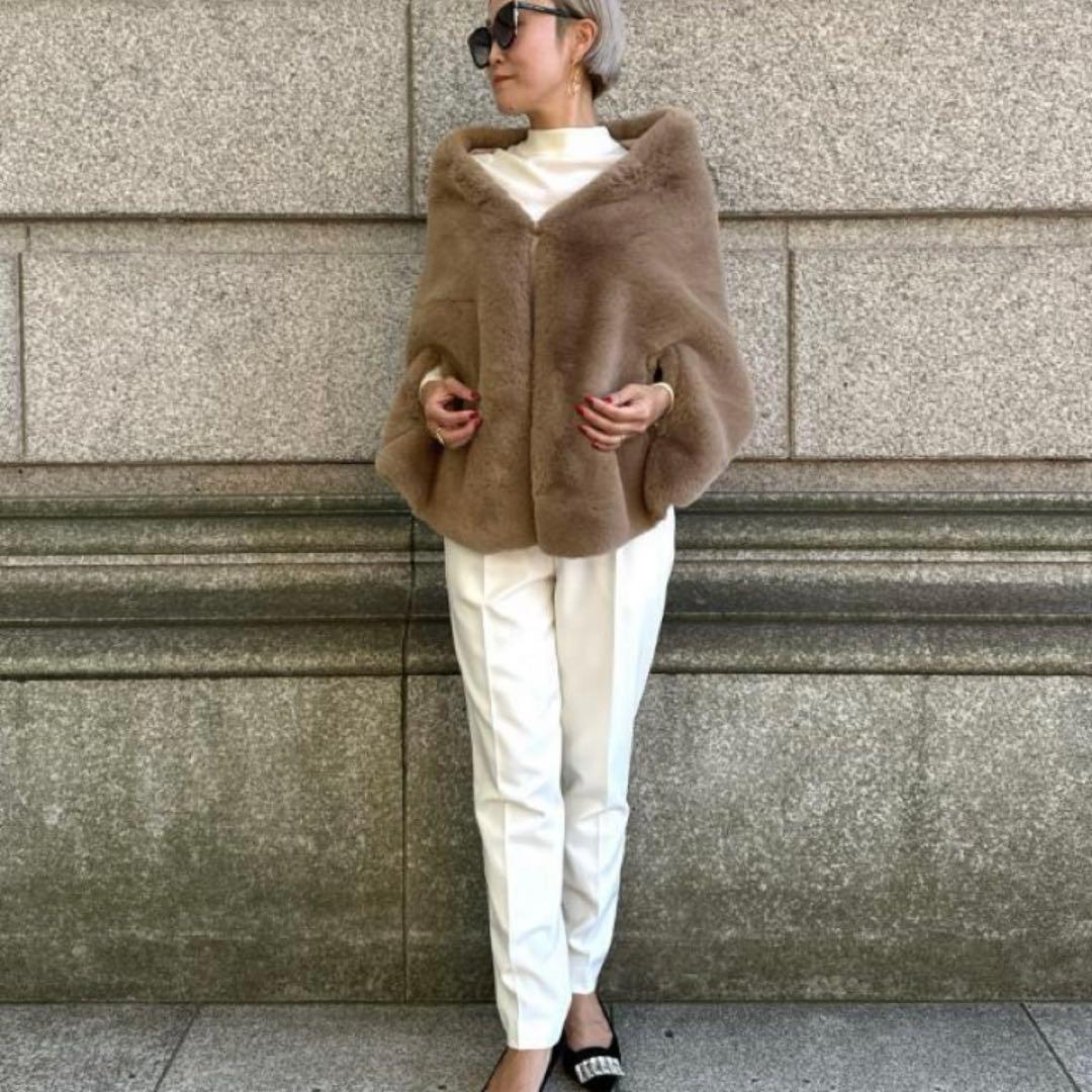 jenne リッチポリュームファー ケープ　ベージュ
