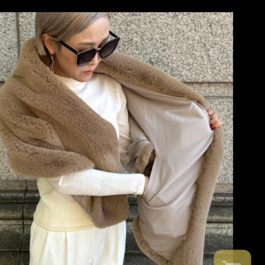 jenne リッチポリュームファー ケープ　ベージュ