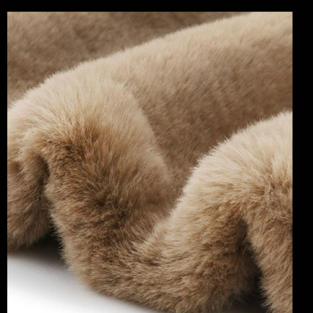 jenne リッチポリュームファー ケープ　ベージュ