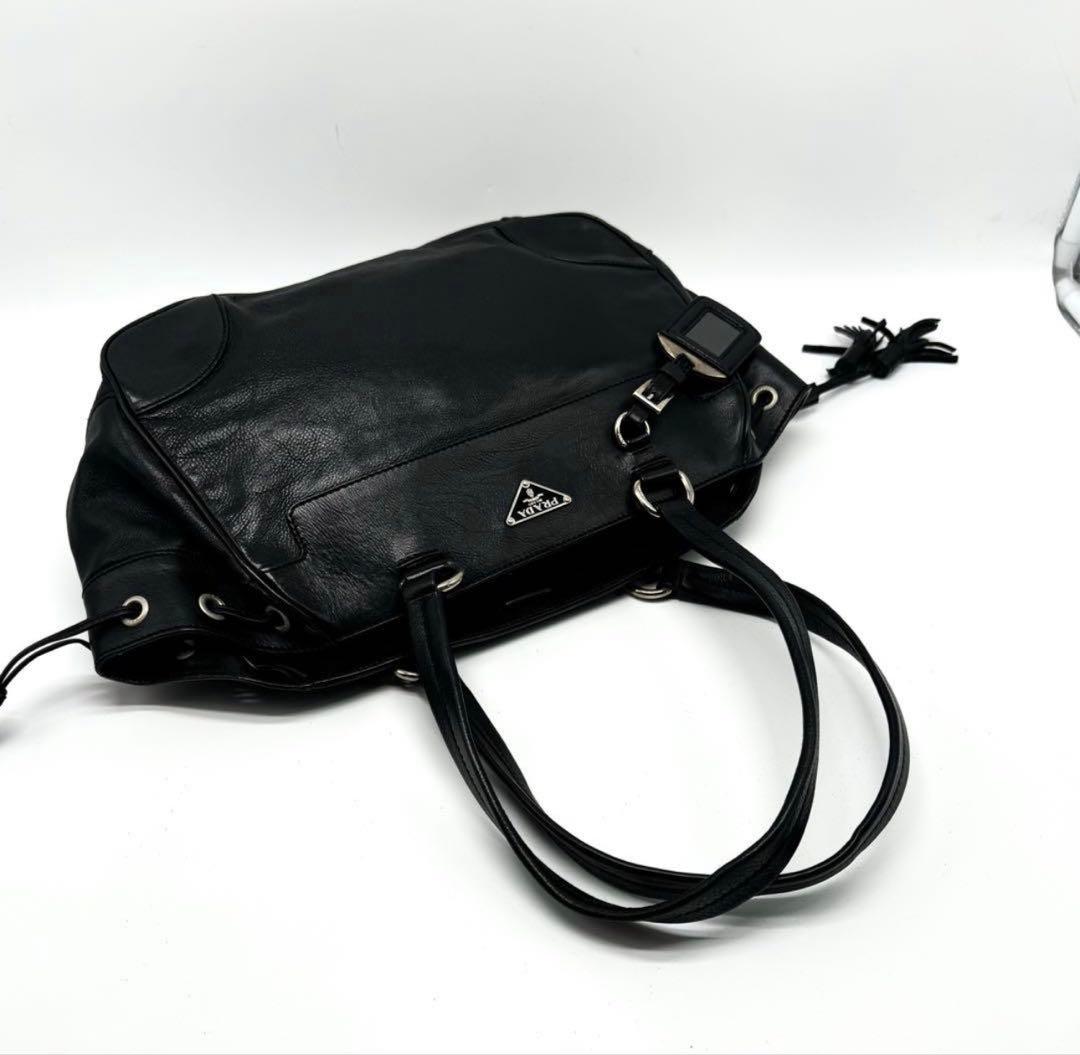 プラダ トートバッグ フリンジ オールレザー 肩掛け