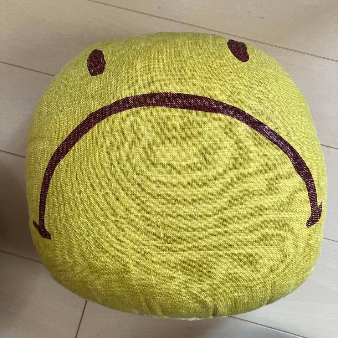 ジャクソンマティススマイリーフェイスクッション4個セット