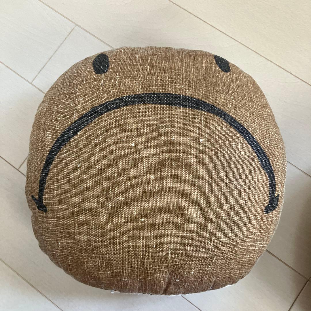 ジャクソンマティススマイリーフェイスクッション4個セット