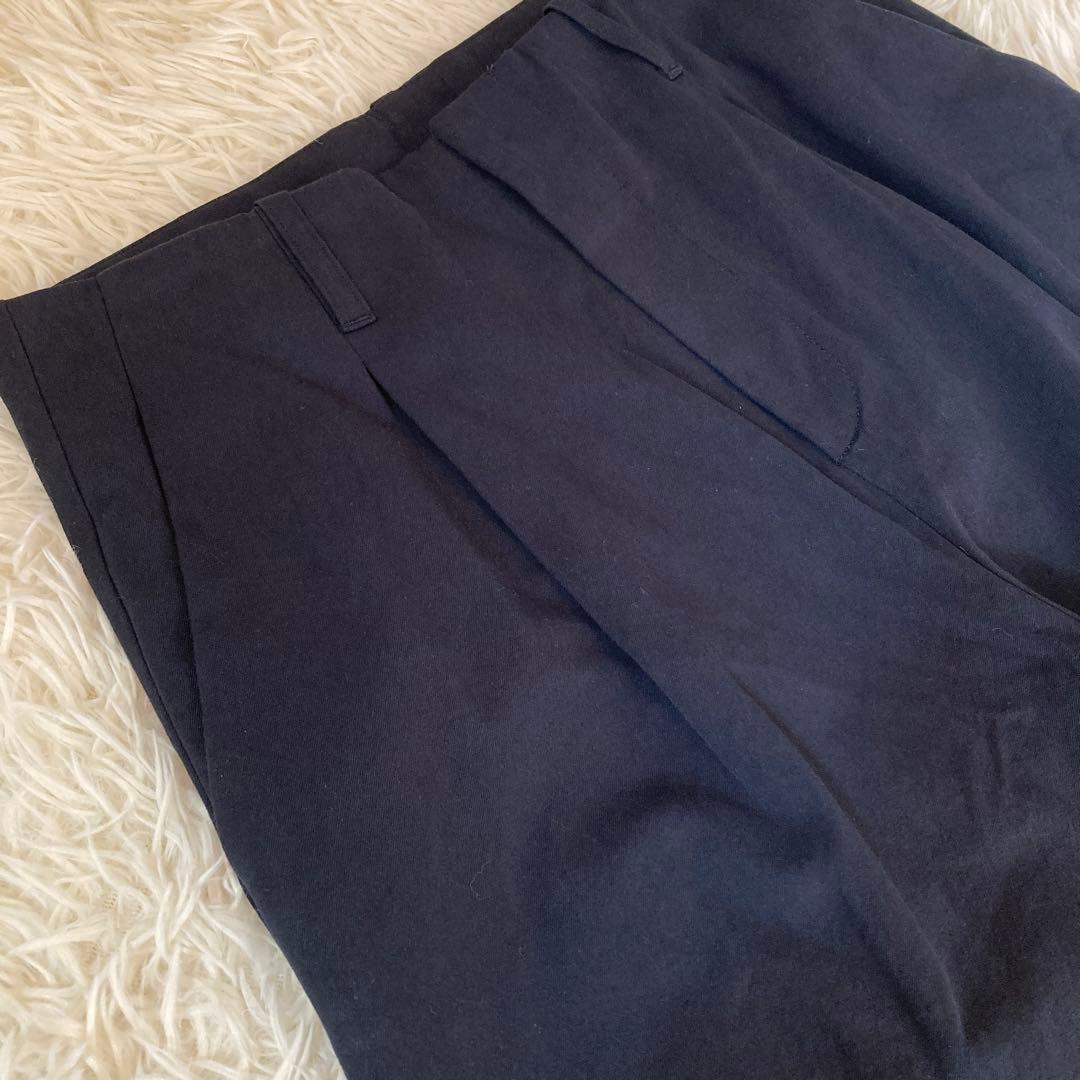 ジュライナインJULYNINE タックパンツ　ネイビー　日本製　Ｍ　2024AW