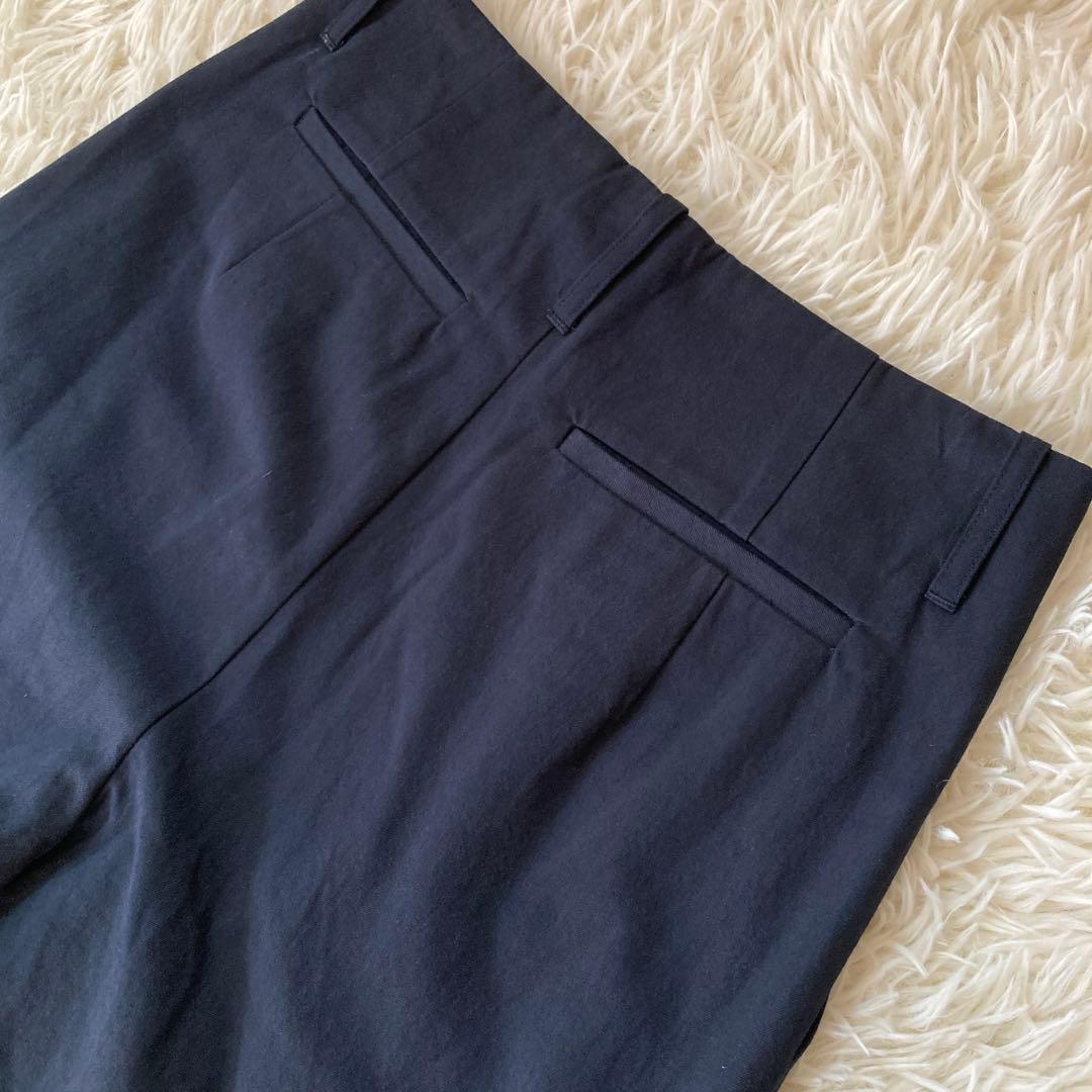 ジュライナインJULYNINE タックパンツ　ネイビー　日本製　Ｍ　2024AW
