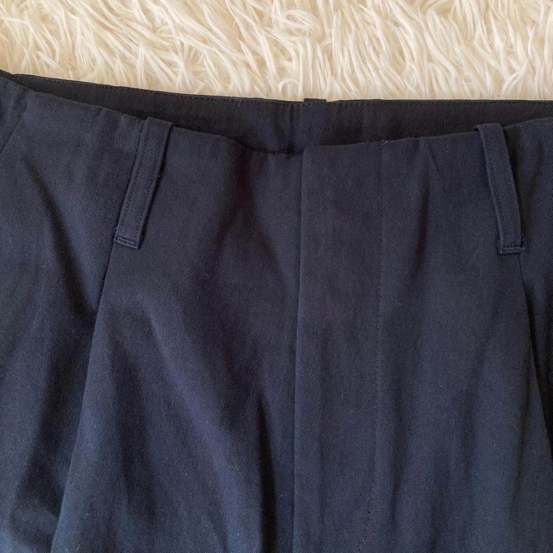 ジュライナインJULYNINE タックパンツ　ネイビー　日本製　Ｍ　2024AW