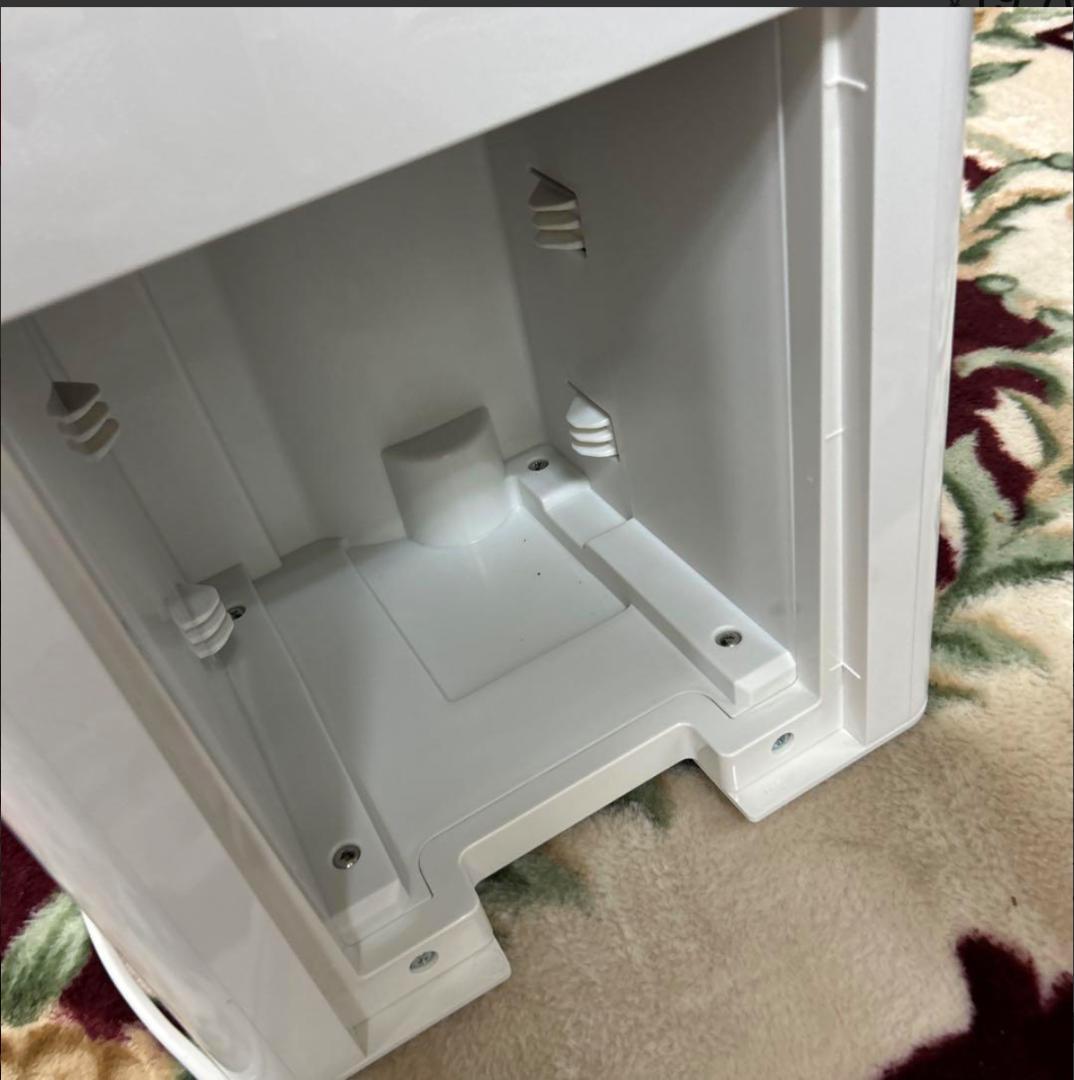 アイリスオーヤマ 空気清浄機能付き除湿機 IJCP-J160 ②