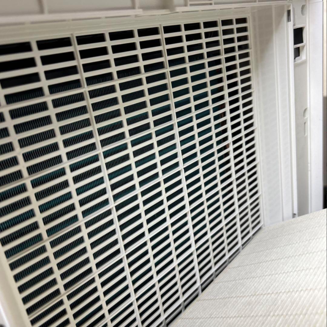 アイリスオーヤマ 空気清浄機能付き除湿機 IJCP-J160 ②