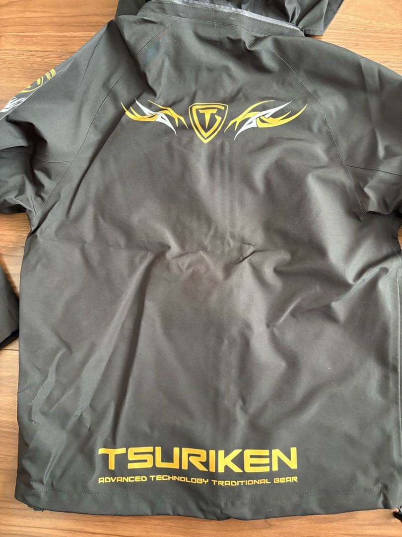 釣研レインウェアセット WEBショップ限定レインスーツ２５１　Lサイズ