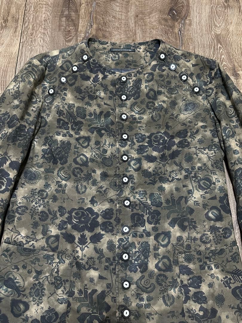 ヨウジヤマモトプールオム 15ss 花柄総柄 ボタン装飾 ノーカラージャケット