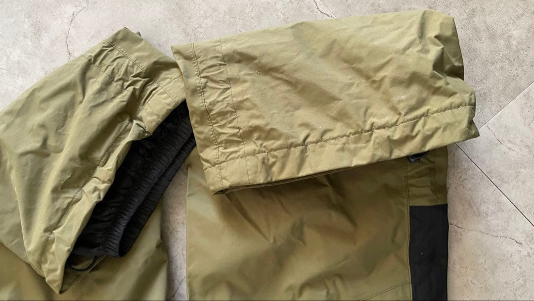 【美品】　ノースフェイス　ジャンプスーツ　スノーウェア　120