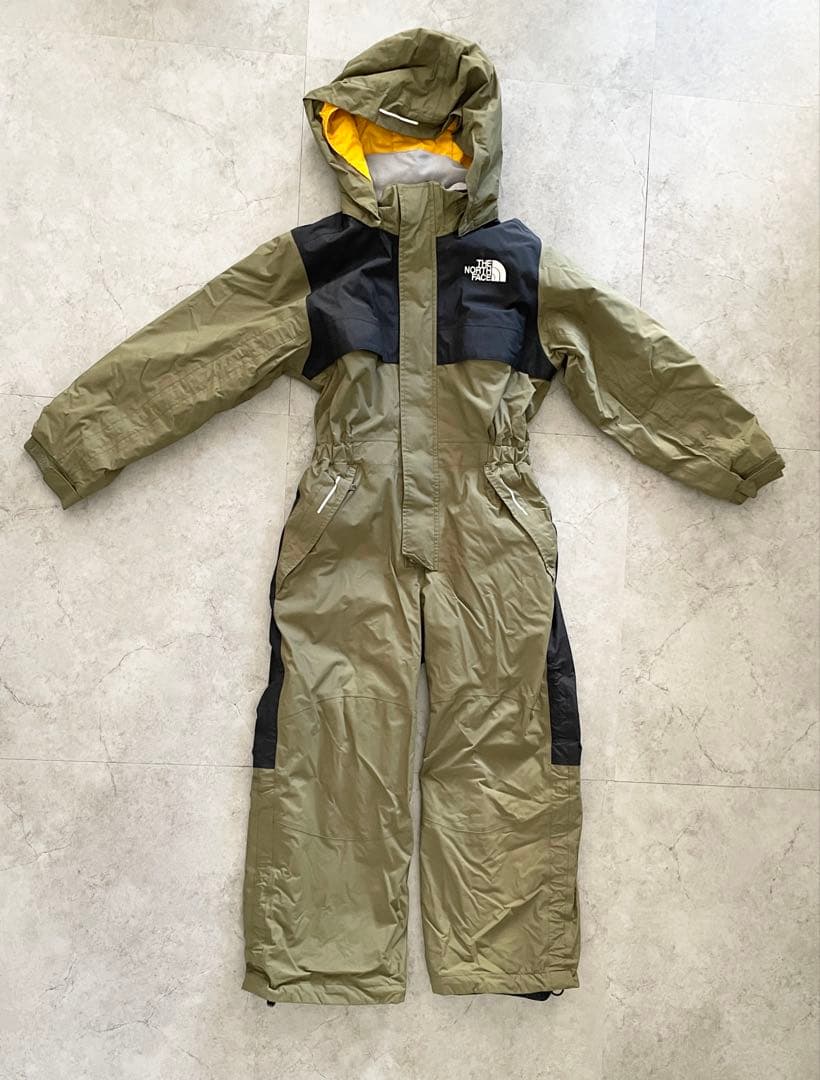 【美品】　ノースフェイス　ジャンプスーツ　スノーウェア　120